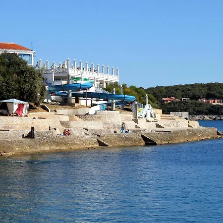 7647a Διαμέρισμα *